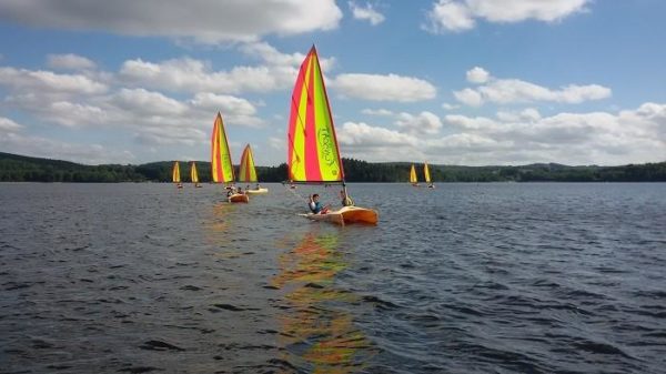 Fun boat activital lac des settons