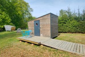 Hébergement en cabane accessible aux PMR au lac des Settons, Morvan