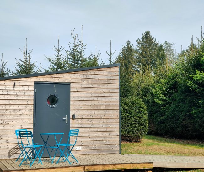 Hébergement en cabane accessible aux PMR au lac des Settons, Morvan