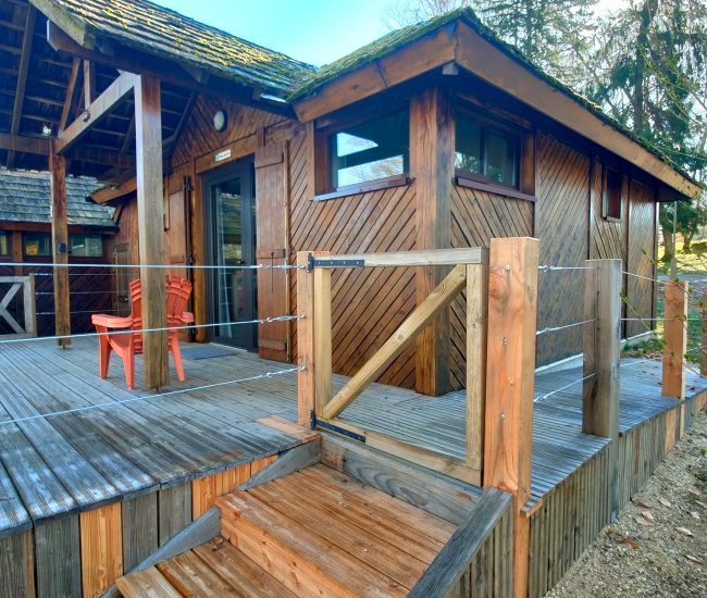 Hébergement en chalet accessible aux PMR au lac des Settons, Morvan