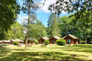 Hébergement en chalet au lac des Settons, Morvan