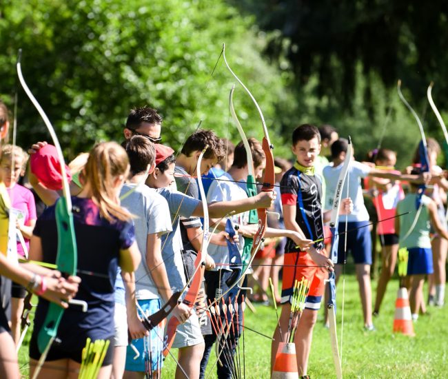 Séjour estival au lac des Settons, pour les centres sociaux, au domaine Activital