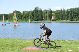 Séjour scolaire estival au lac des Settons, au domaine Activital