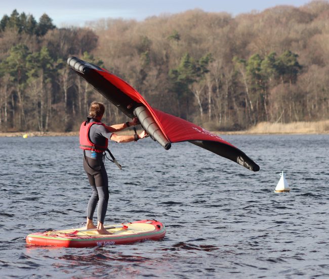 Séjour Wing-foil et e-foil sur le lac des Settons