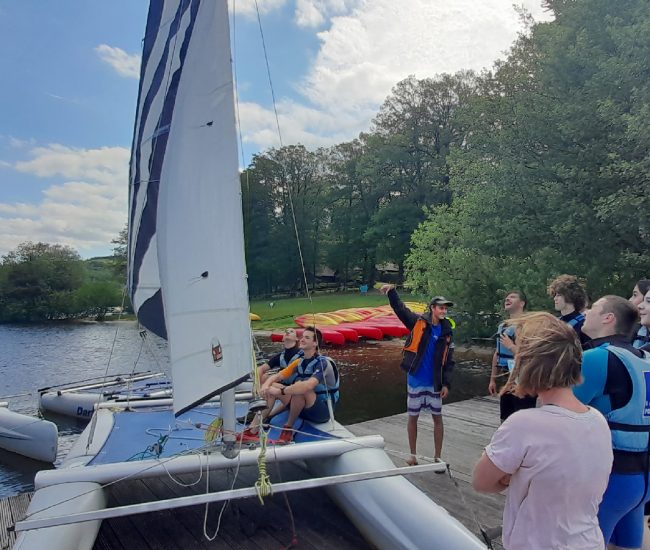 Stage de voile sur le lac des Settons